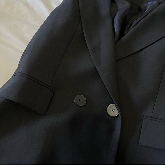 Zara Buttoned Waistcoat - Picture 3 of 11